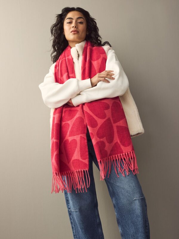 Red/Pink Heart Midweight Scarf